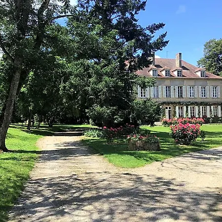 Bed and breakfast Chateau De Longeville