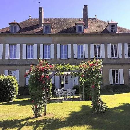 Chateau De Longeville 3* Deux-Chaises