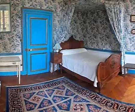 Chateau De Longeville 3*